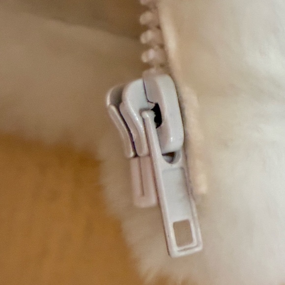 Faux Fur Vest with Forest Design - Picture 9 of 9